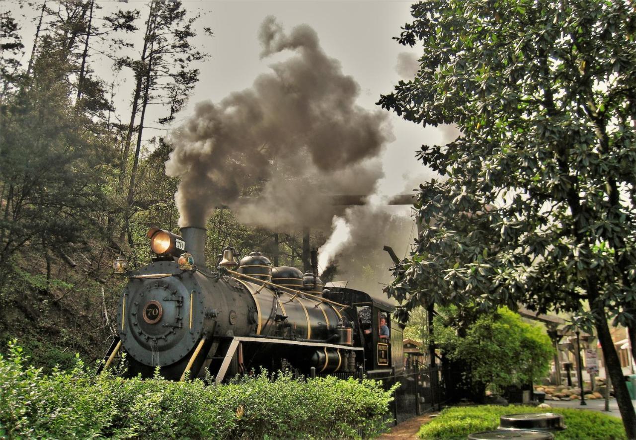Hidden Memories, Hot Tub, 1089 Of Free Attraction Tickets For Each Paid Day, Dollywood And More 개틀린버그 외부 사진